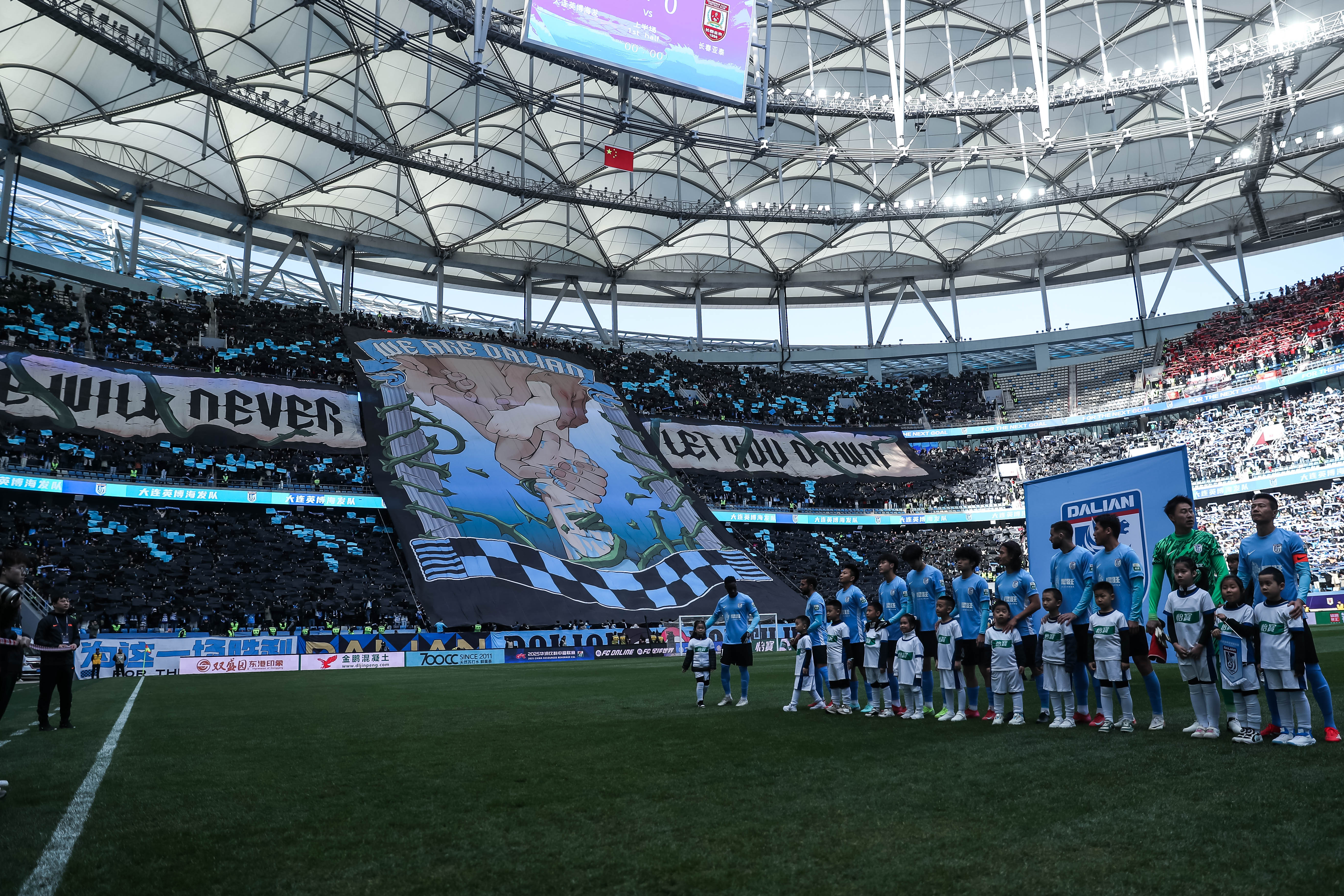 关于法兰克福中场组织发挥不俗,球队挺进前八的信息 关于法兰克福中场组织发挥不俗,球队挺进前八的信息