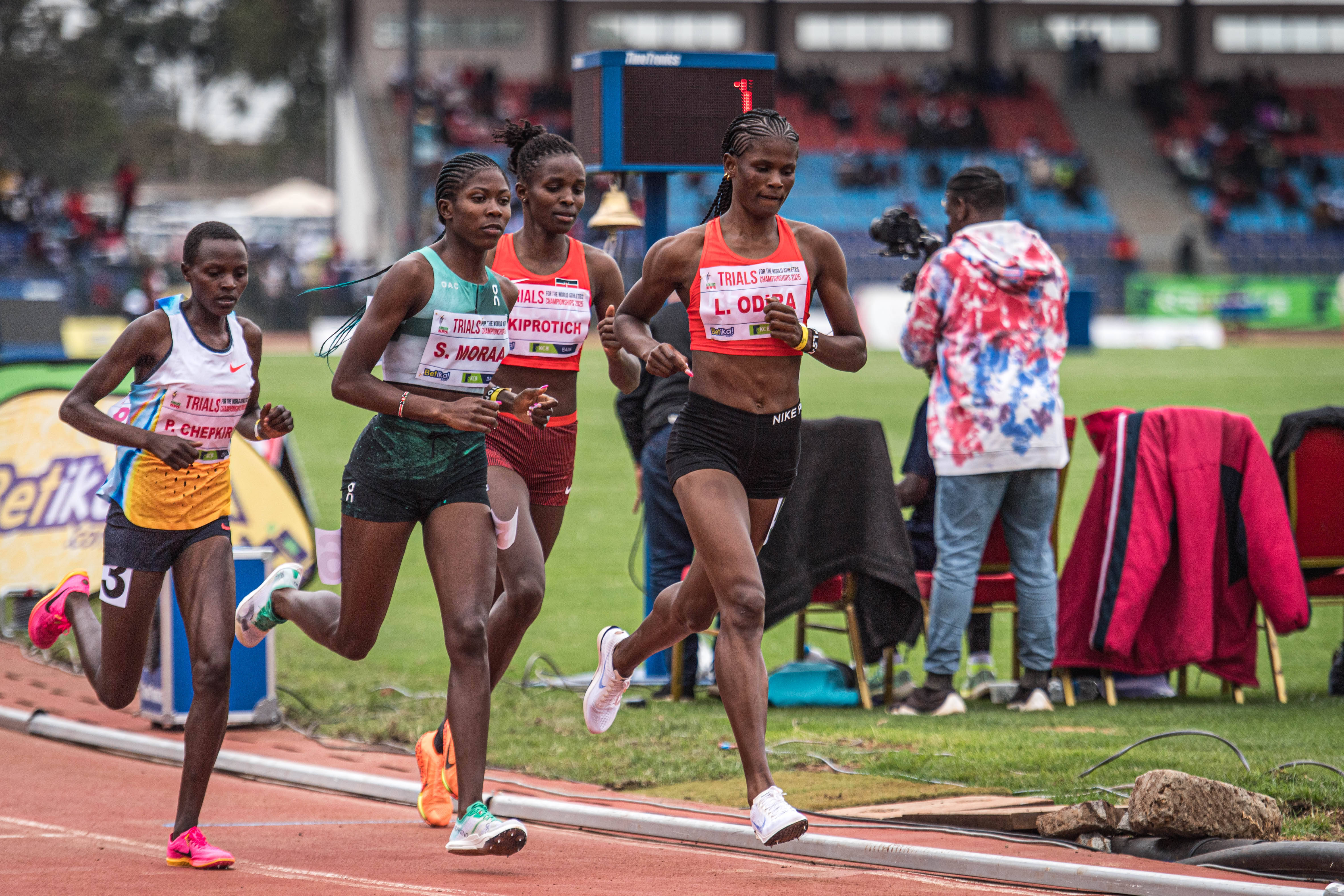 田径比赛:肯尼亚选手夺得男子米金牌的简单介绍 田径比赛:肯尼亚选手夺得男子米金牌的简单介绍